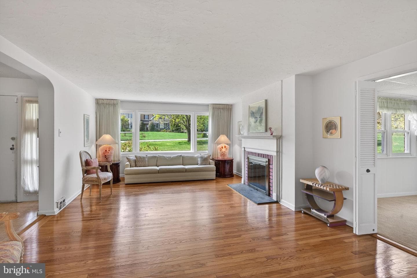 1702 Pemberton Road photo 18