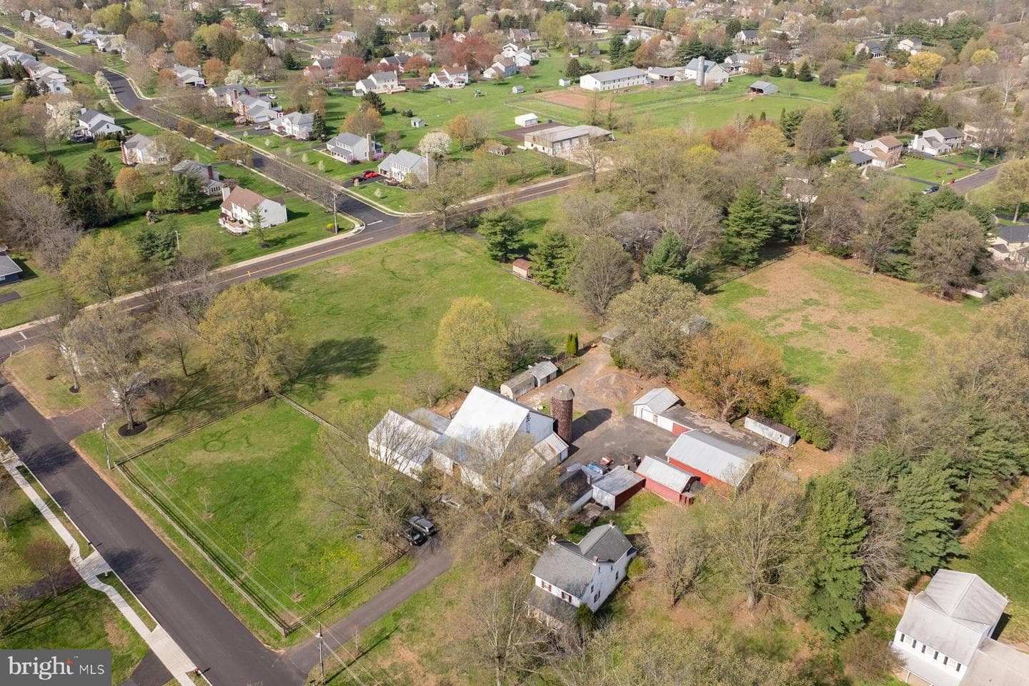 1261 Snyder Road photo 53
