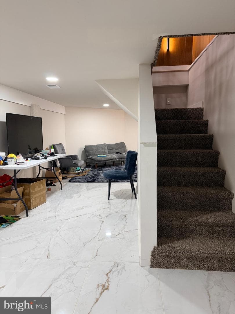 123 Bryn Mawr Avenue photo 34
