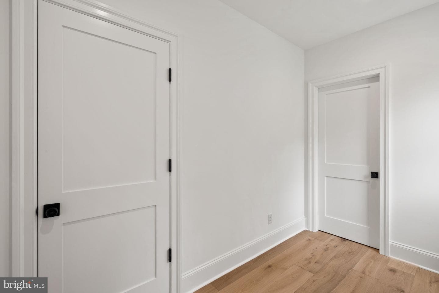 13 Elmwood Avenue photo 42