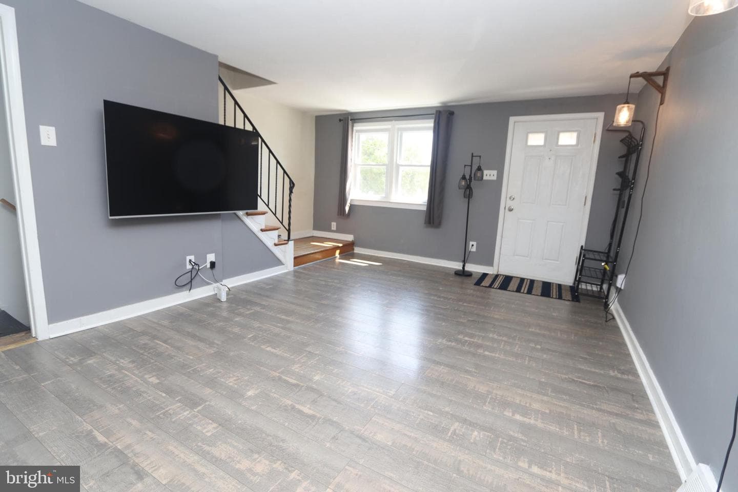 1012 Wells Street photo 4