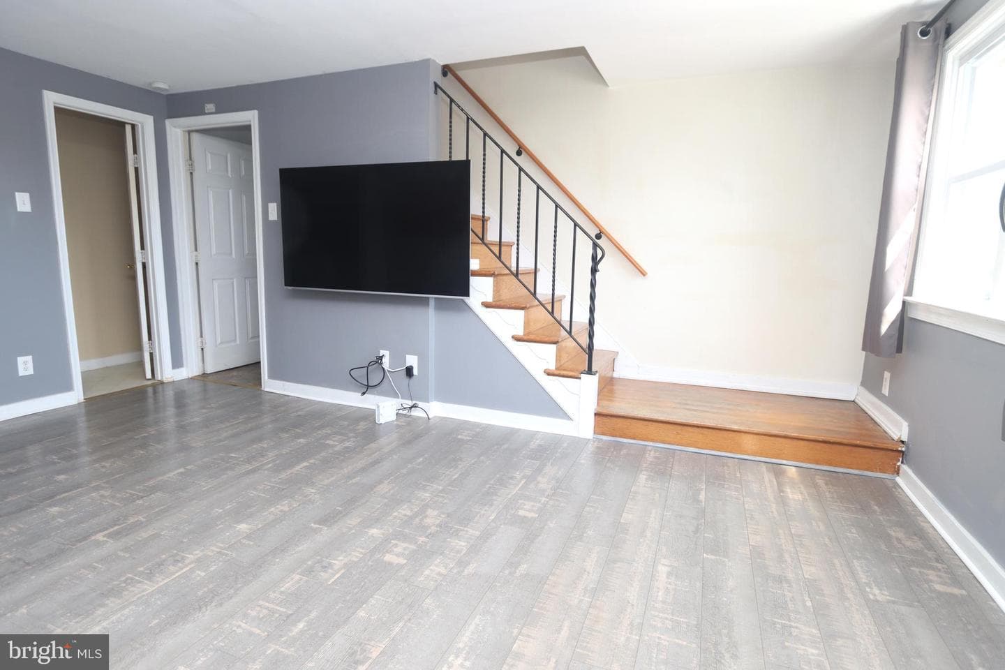 1012 Wells Street photo 5