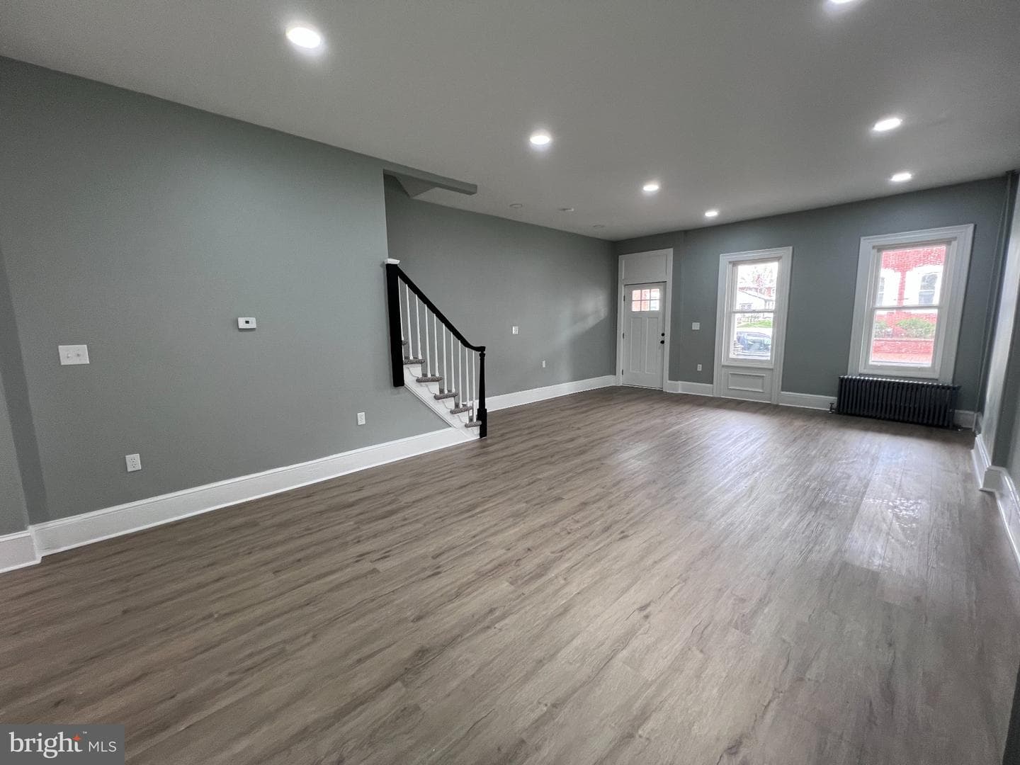 26 E 5th Street photo 9