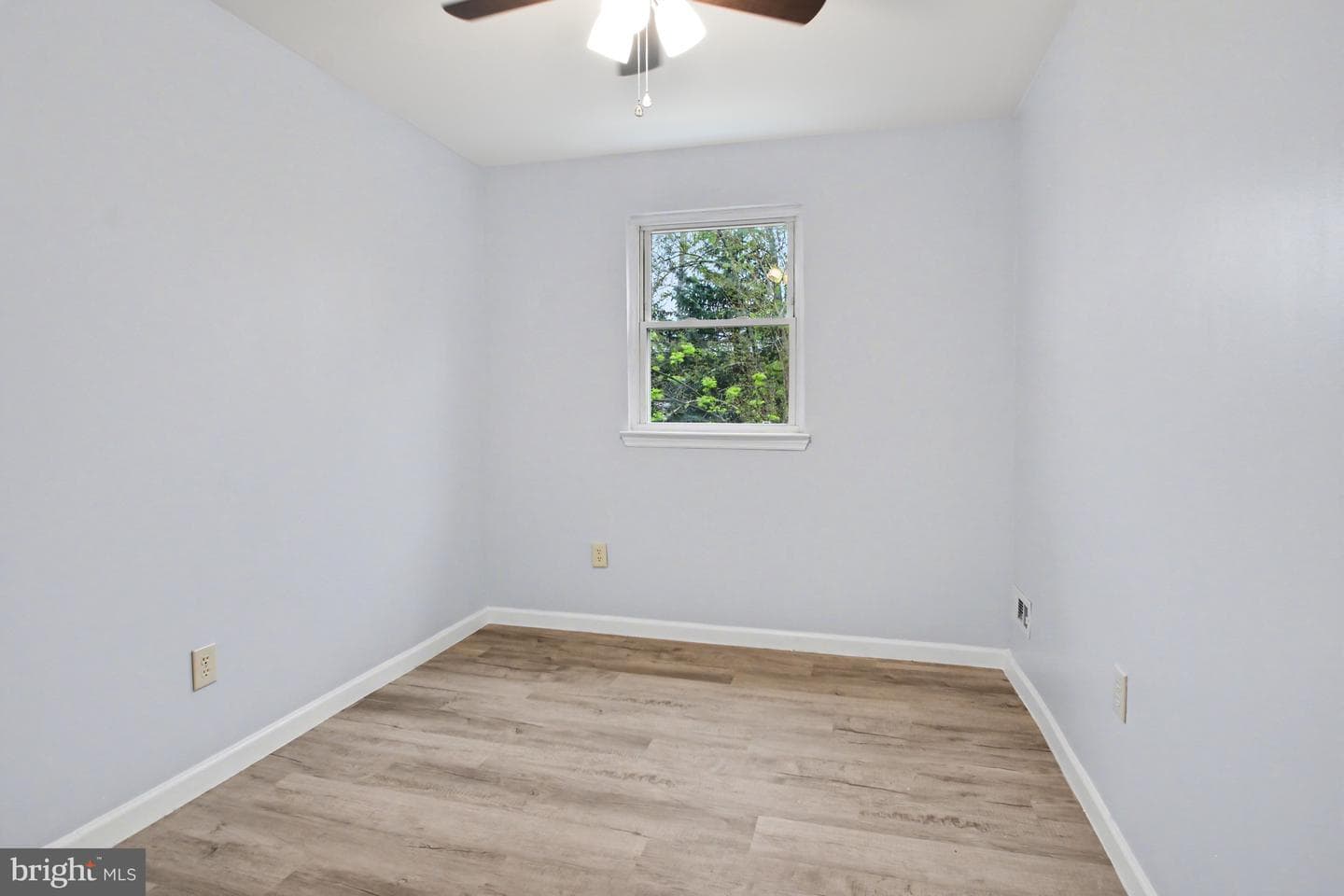 3001 Cardin Place photo 20