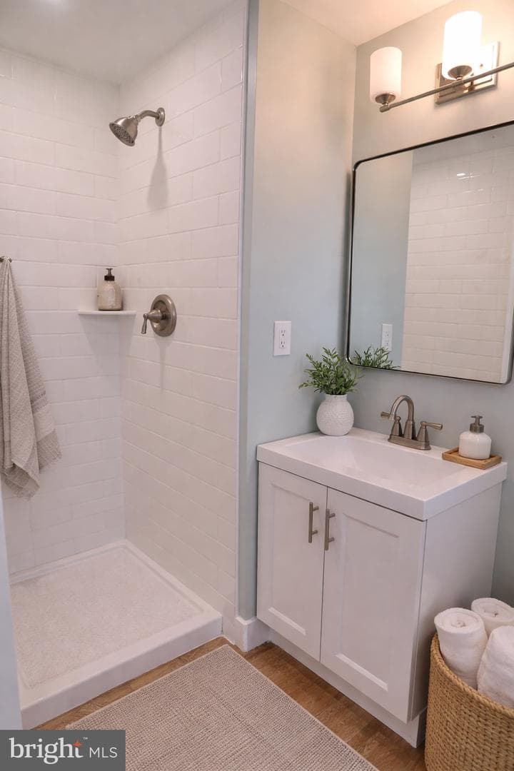 700 Fraser Road photo 19