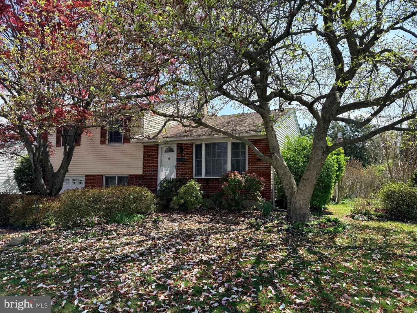 1831 Jill Road photo 3