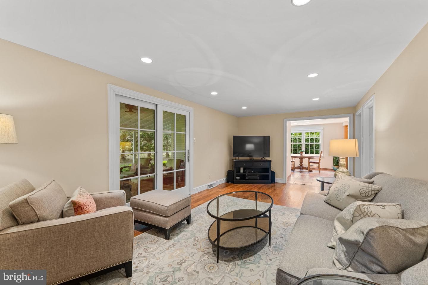 558 Beale Road photo 17