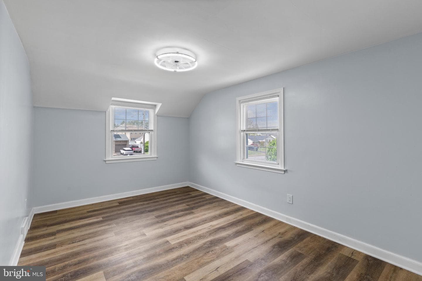 7603 Oak Lane Road photo 15