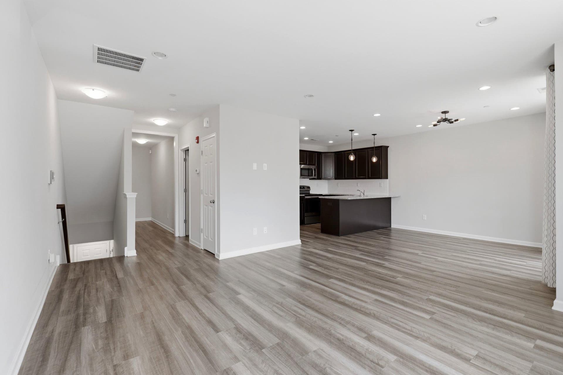 1505 Dekalb Street #106 photo 4