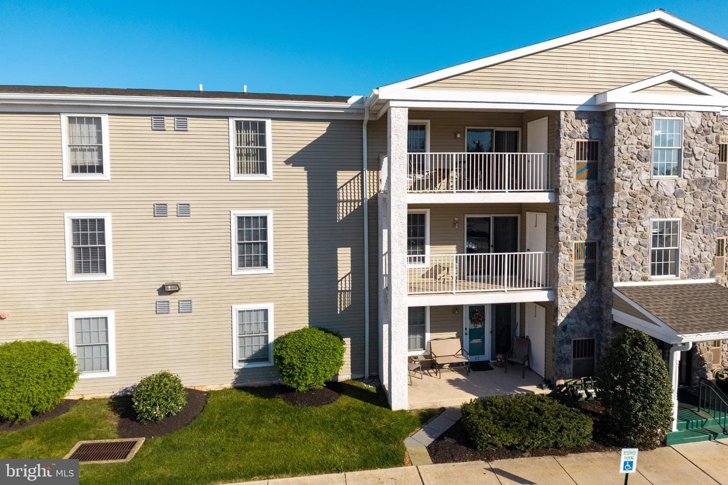 331 Brandon Road photo 39
