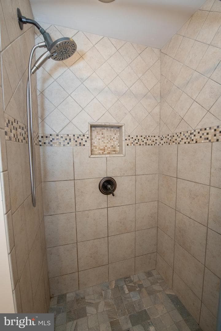 1259 Glenbrook Road photo 55