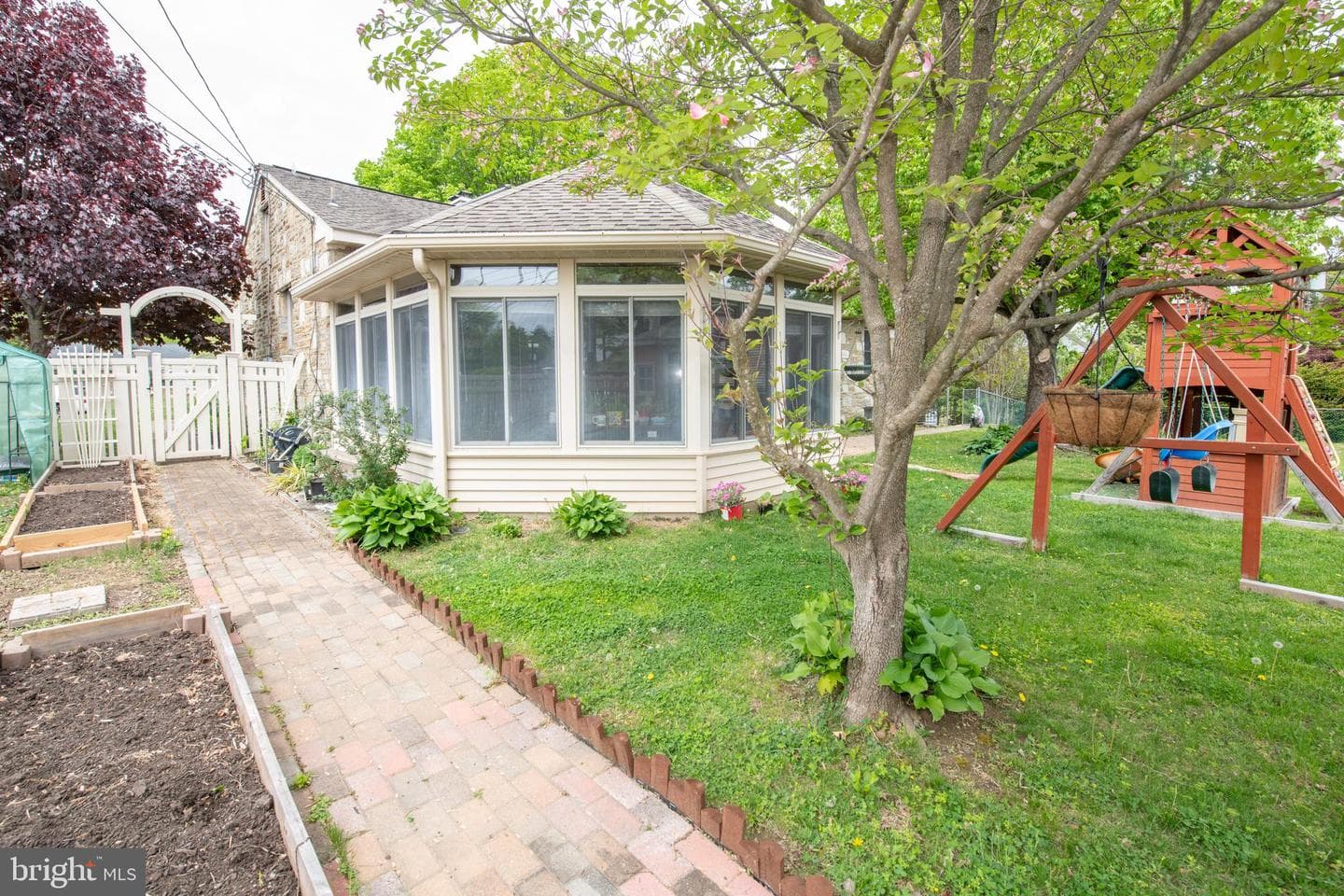 1259 Glenbrook Road photo 8