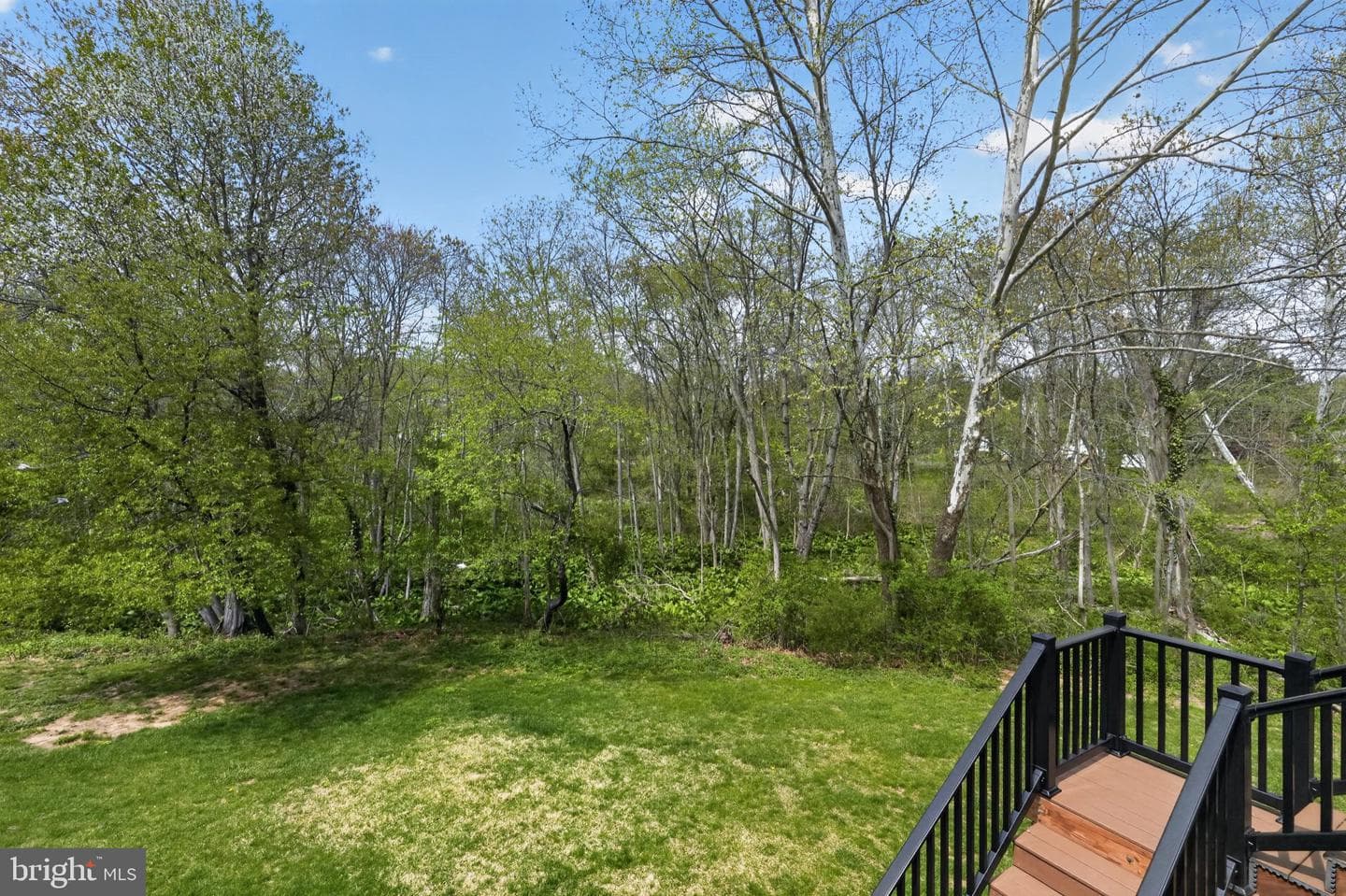 19 Applewood Court photo 28