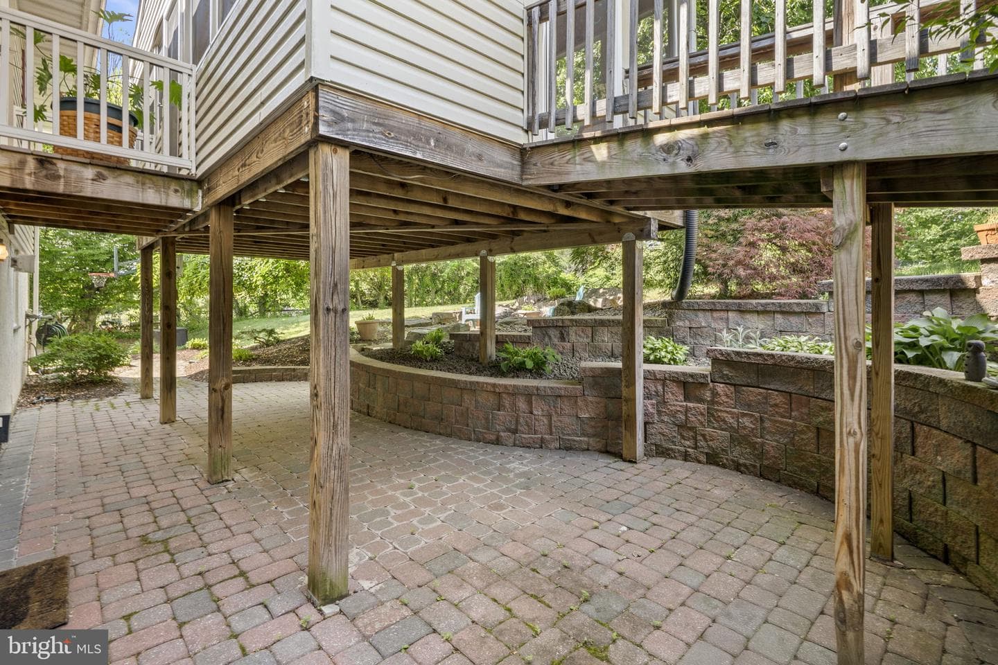 8807 Hawthorne Lane photo 41