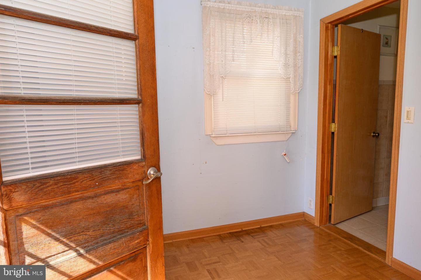 452 Depot Street photo 8