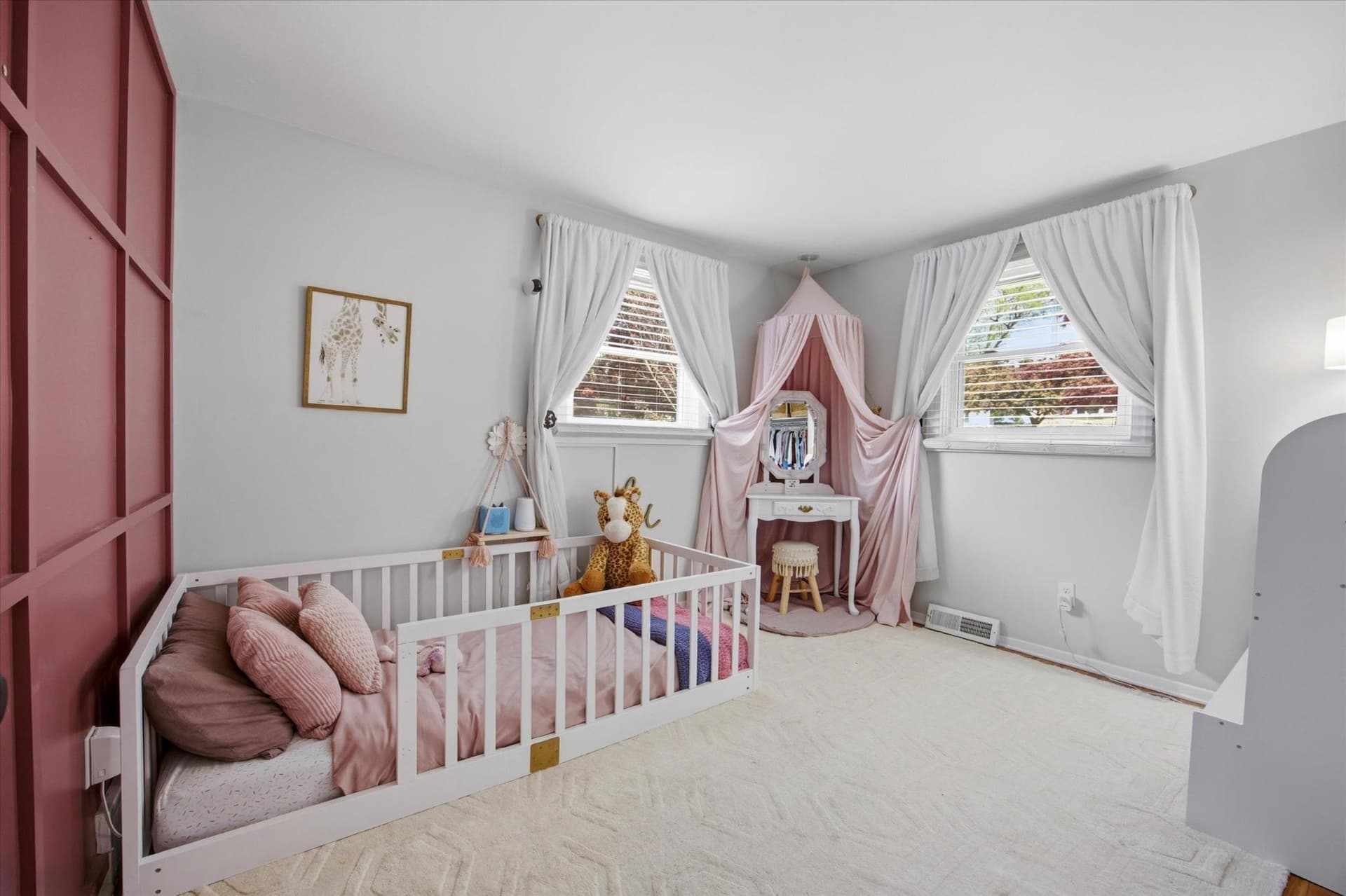 187 E Valley Forge Road photo 8