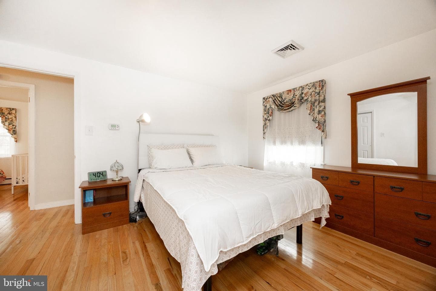 604 N Line Street photo 26