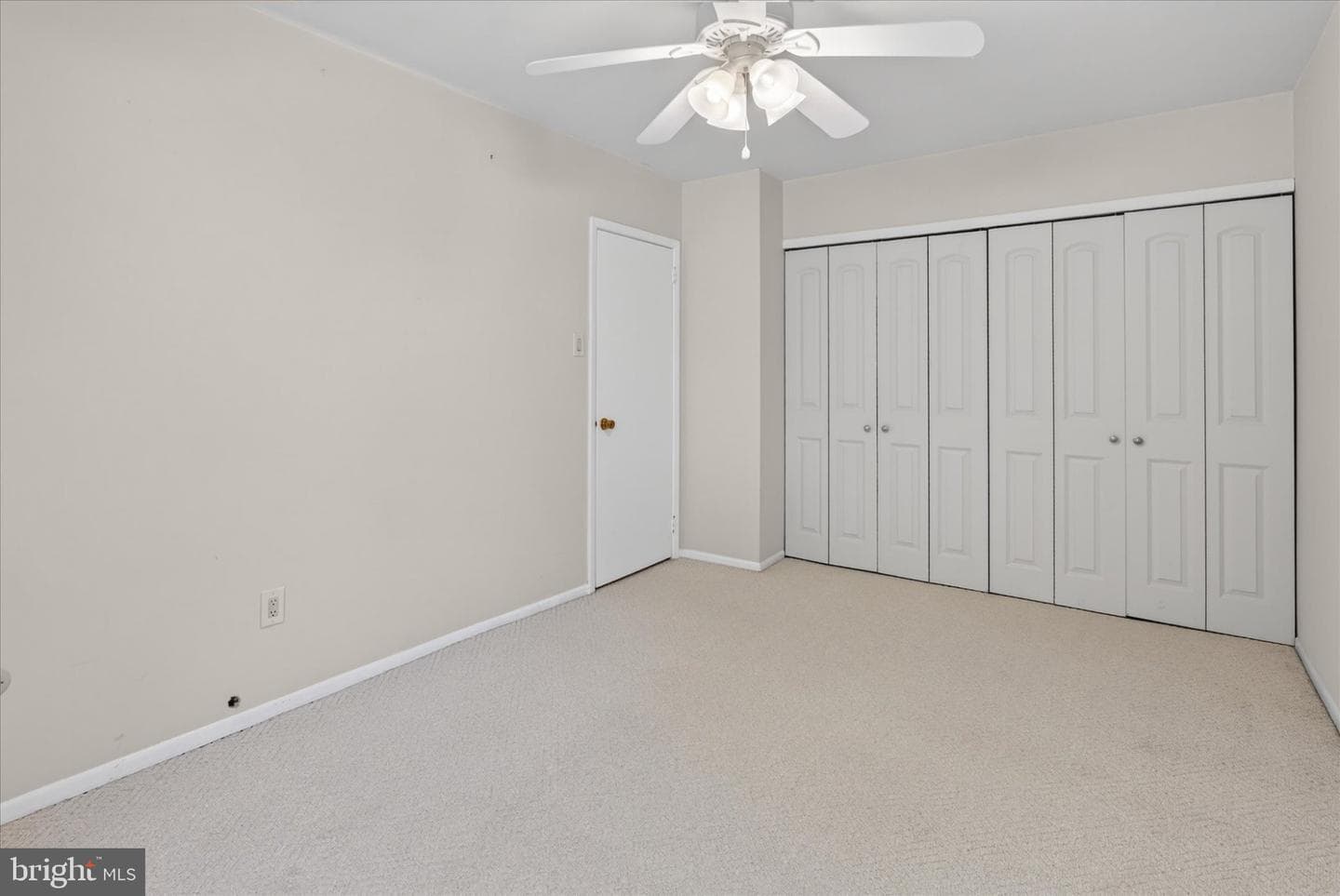 15 Twin Brooks Dr photo 24