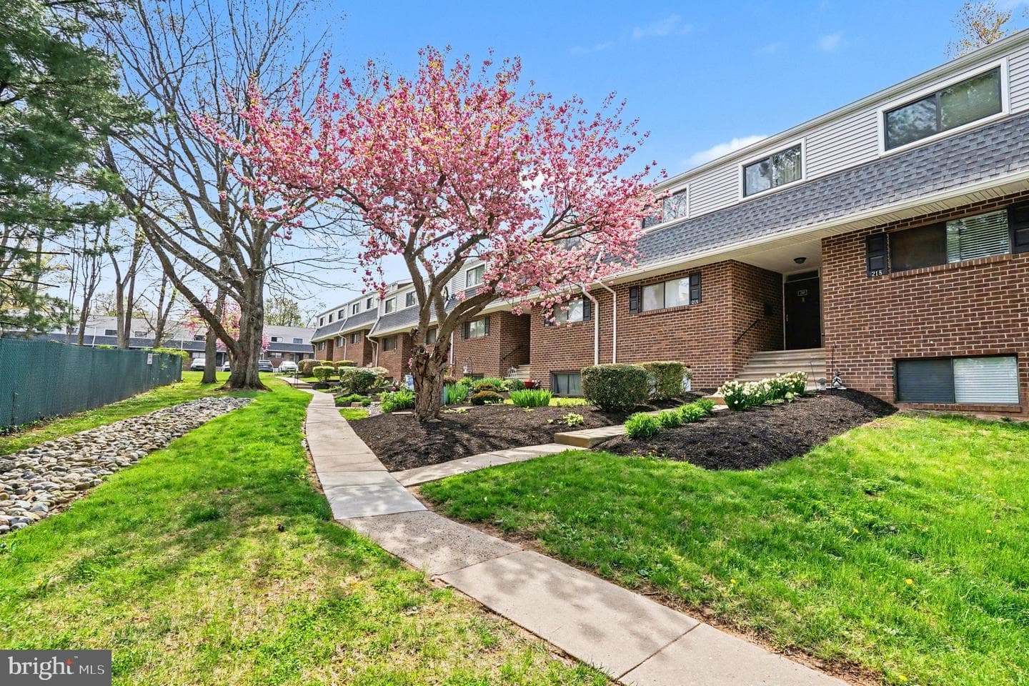 218 Stony Way #218