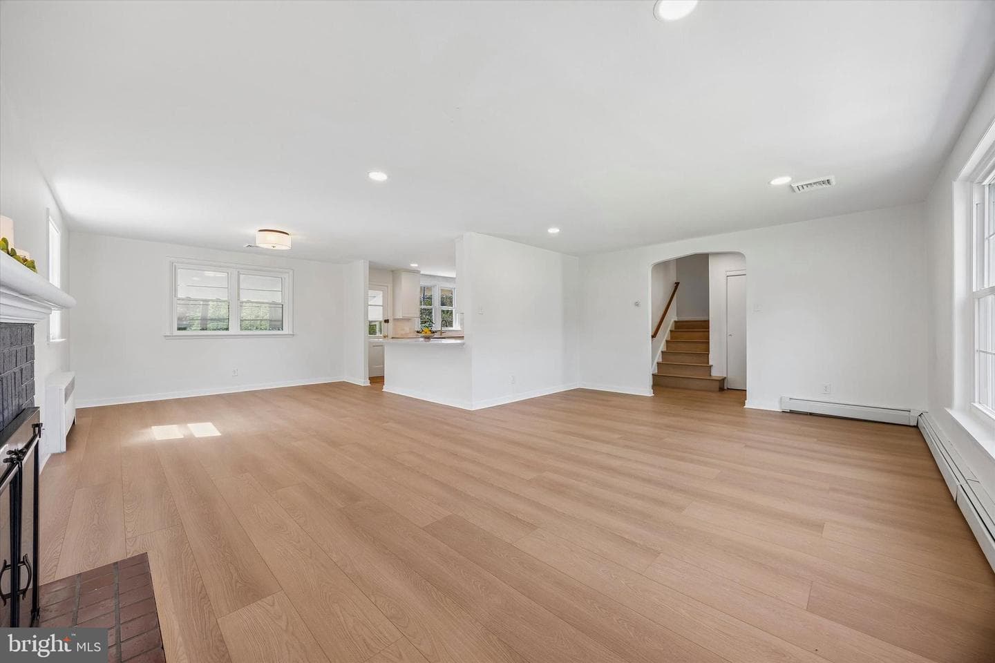 1803 Harris Road photo 3