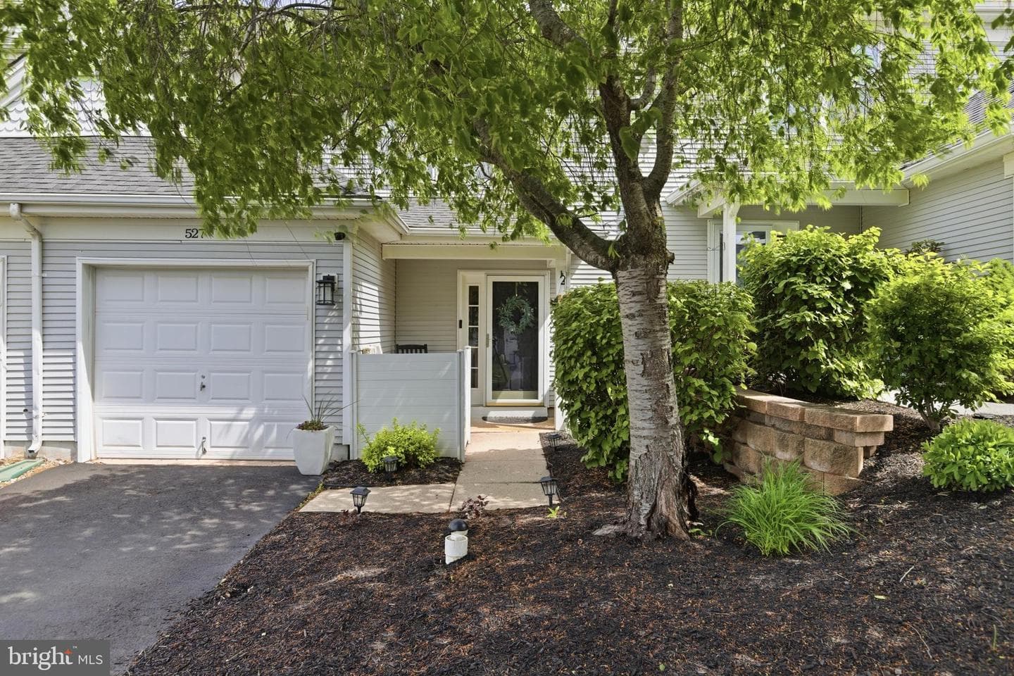 527 Musket Court photo 2