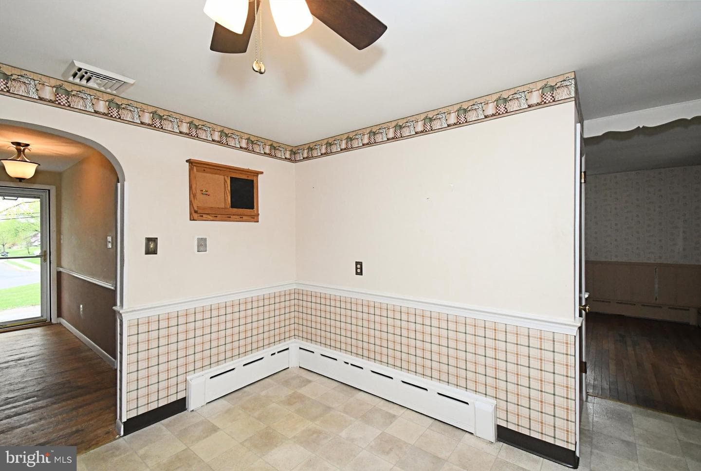 2034 Sunnyside Avenue photo 19
