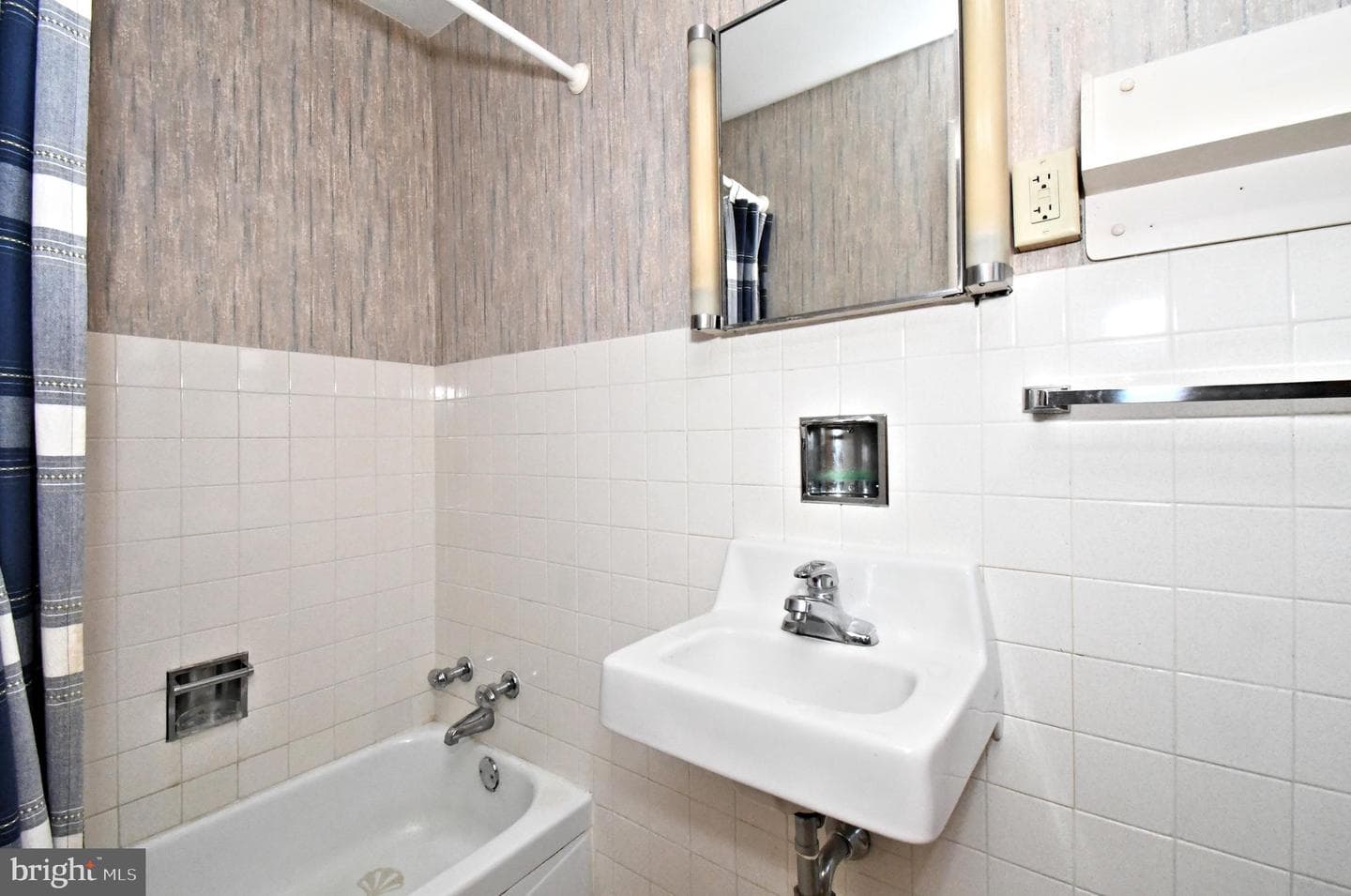 2034 Sunnyside Avenue photo 24