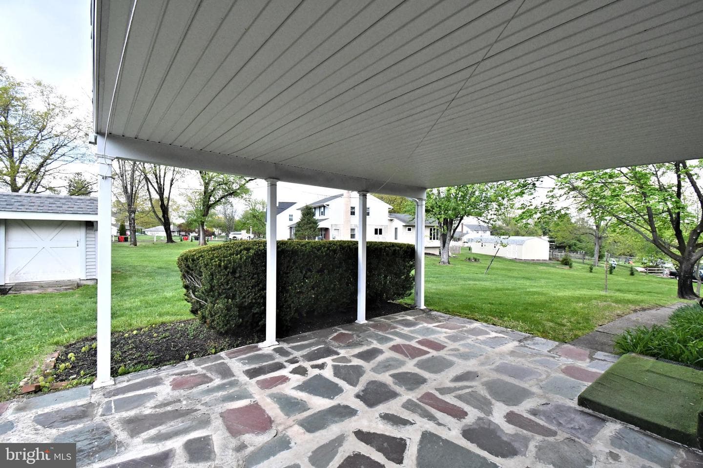2034 Sunnyside Avenue photo 46