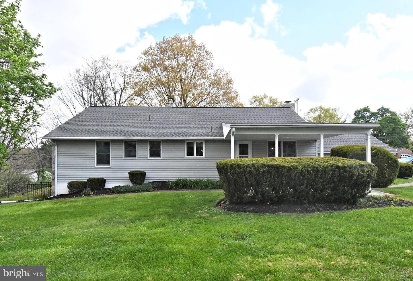 2034 Sunnyside Avenue photo 49