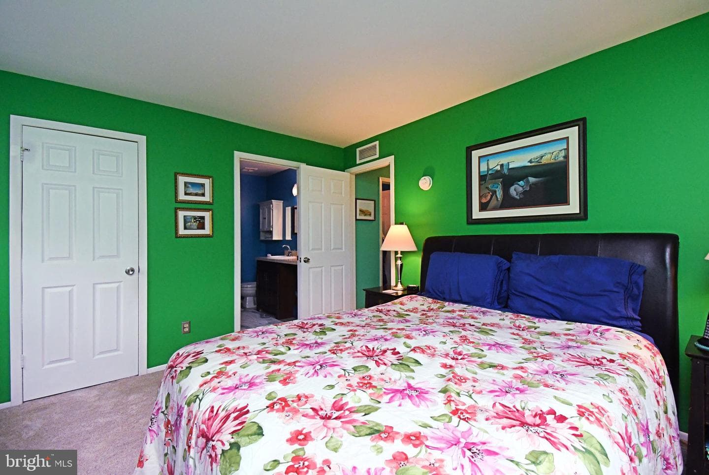 406 Stockton Court photo 16