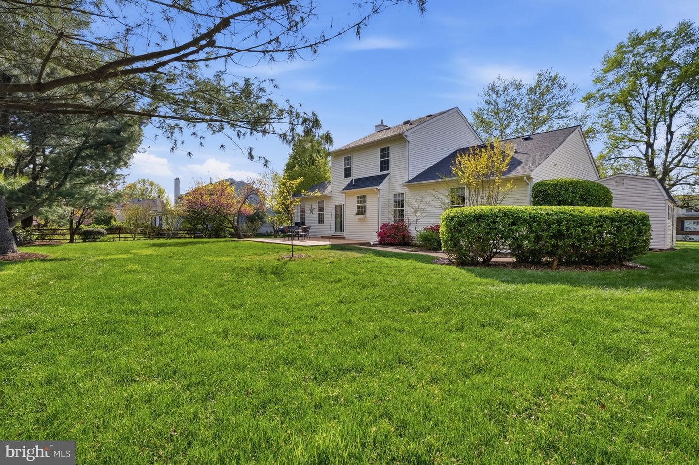242 Vaughn Road photo 28