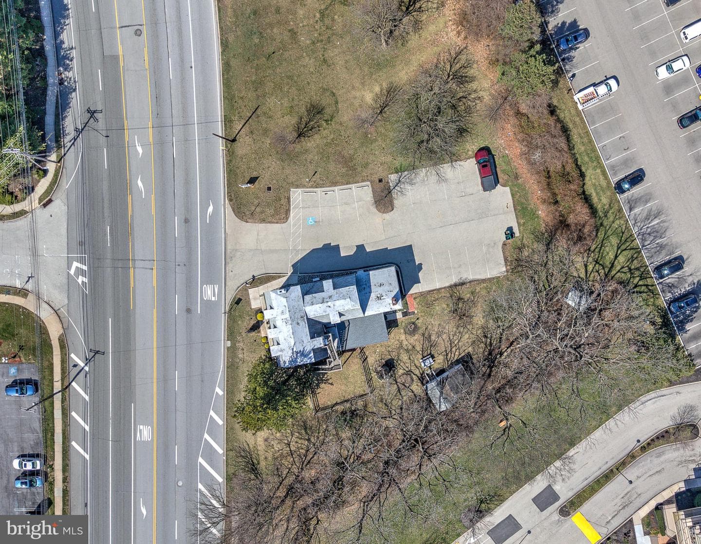 676 W Germantown Pike photo 4