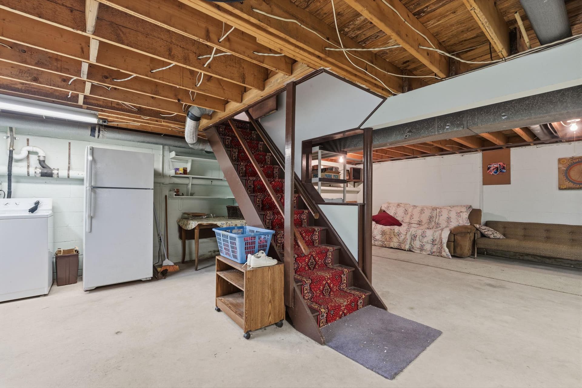 226 Silvestri Drive photo 28