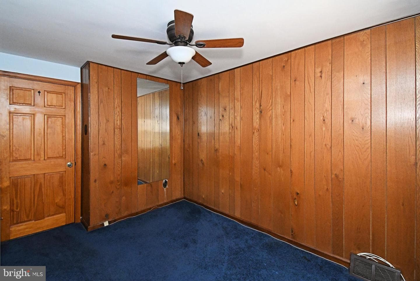 1302 Redwood Lane photo 9