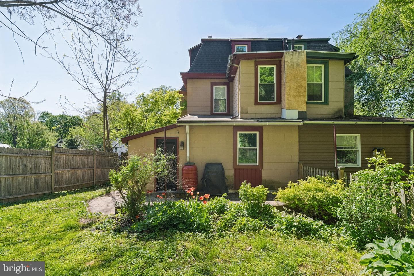 151 Greenwood Avenue photo 29
