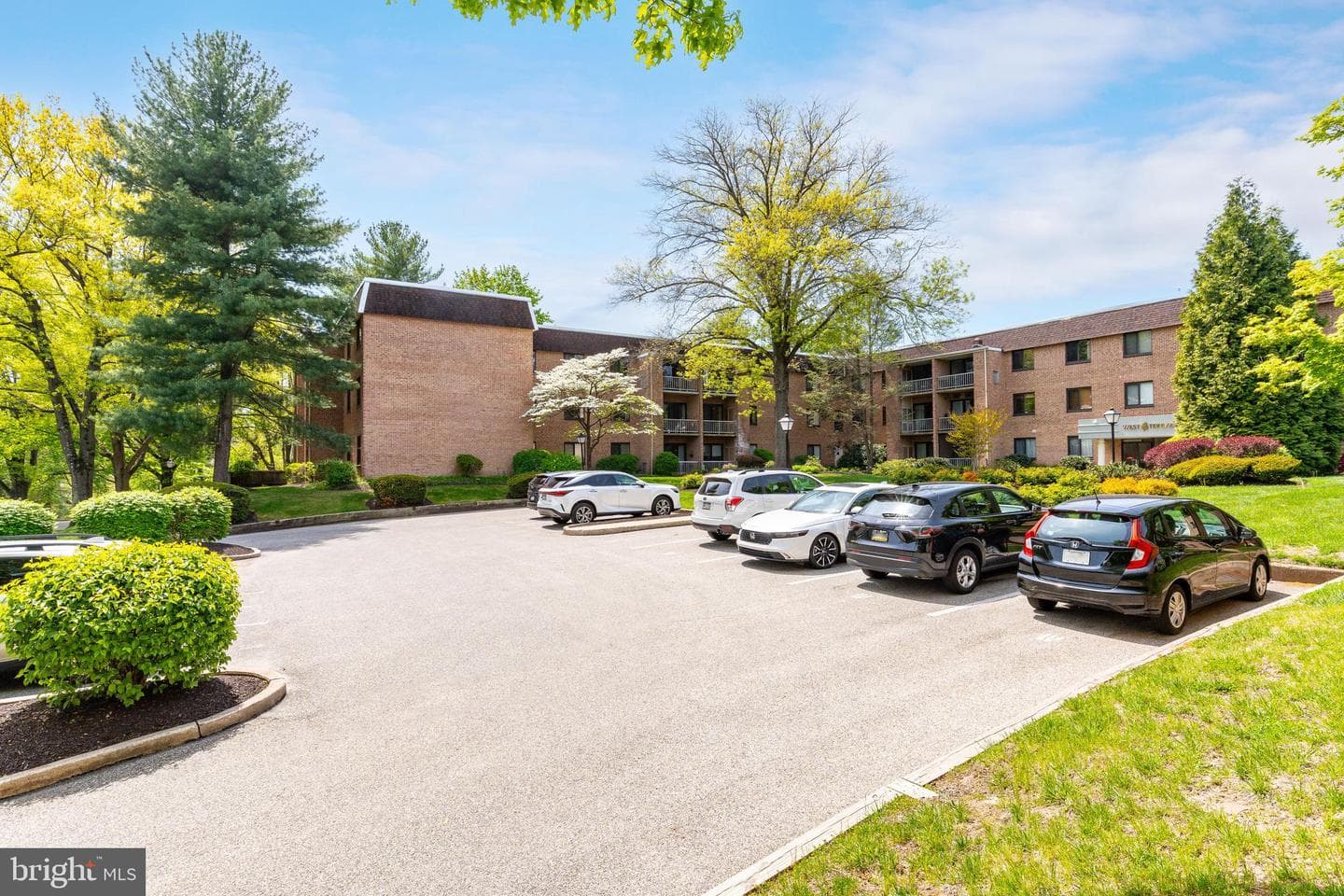 1640 Oakwood Drive #w103 photo 35