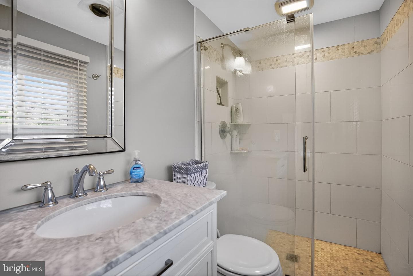 64 Red Rowan Lane photo 18