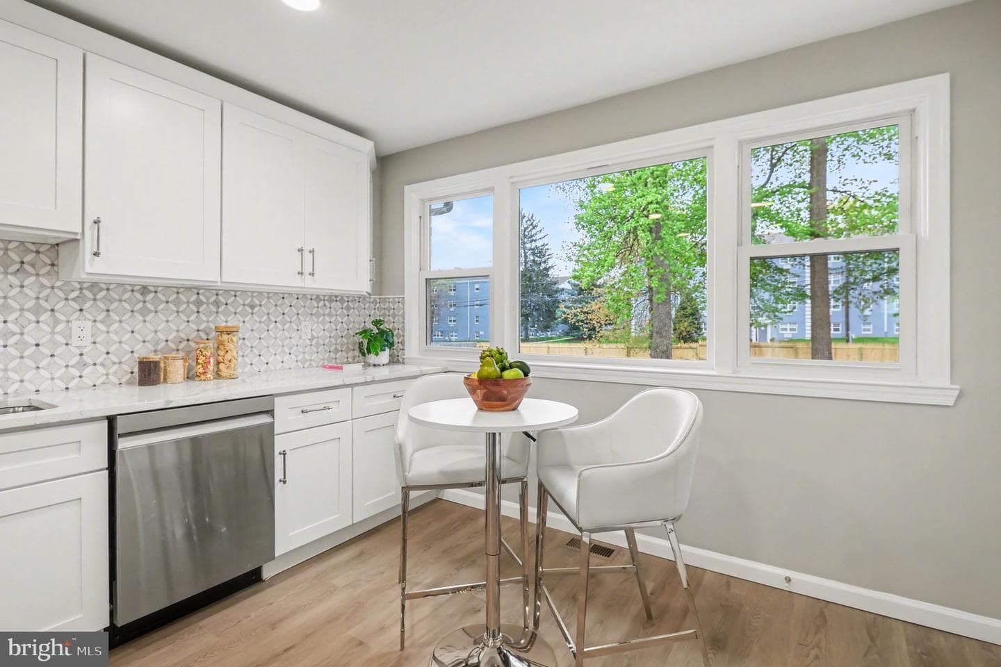 7804 Louise Lane photo 13