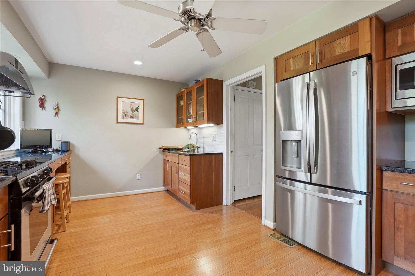 8643 Montgomery photo 11