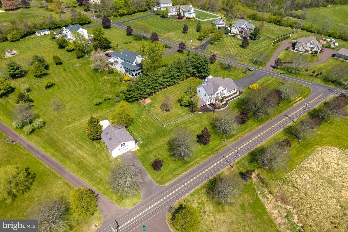 1265 Moyer Road photo 43