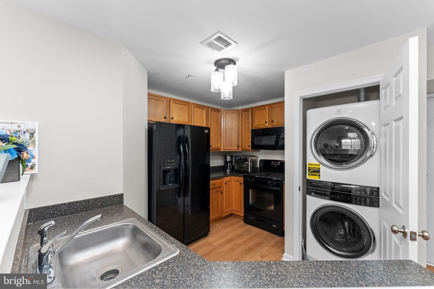 2058 Berkeley Drive #m45 photo 6