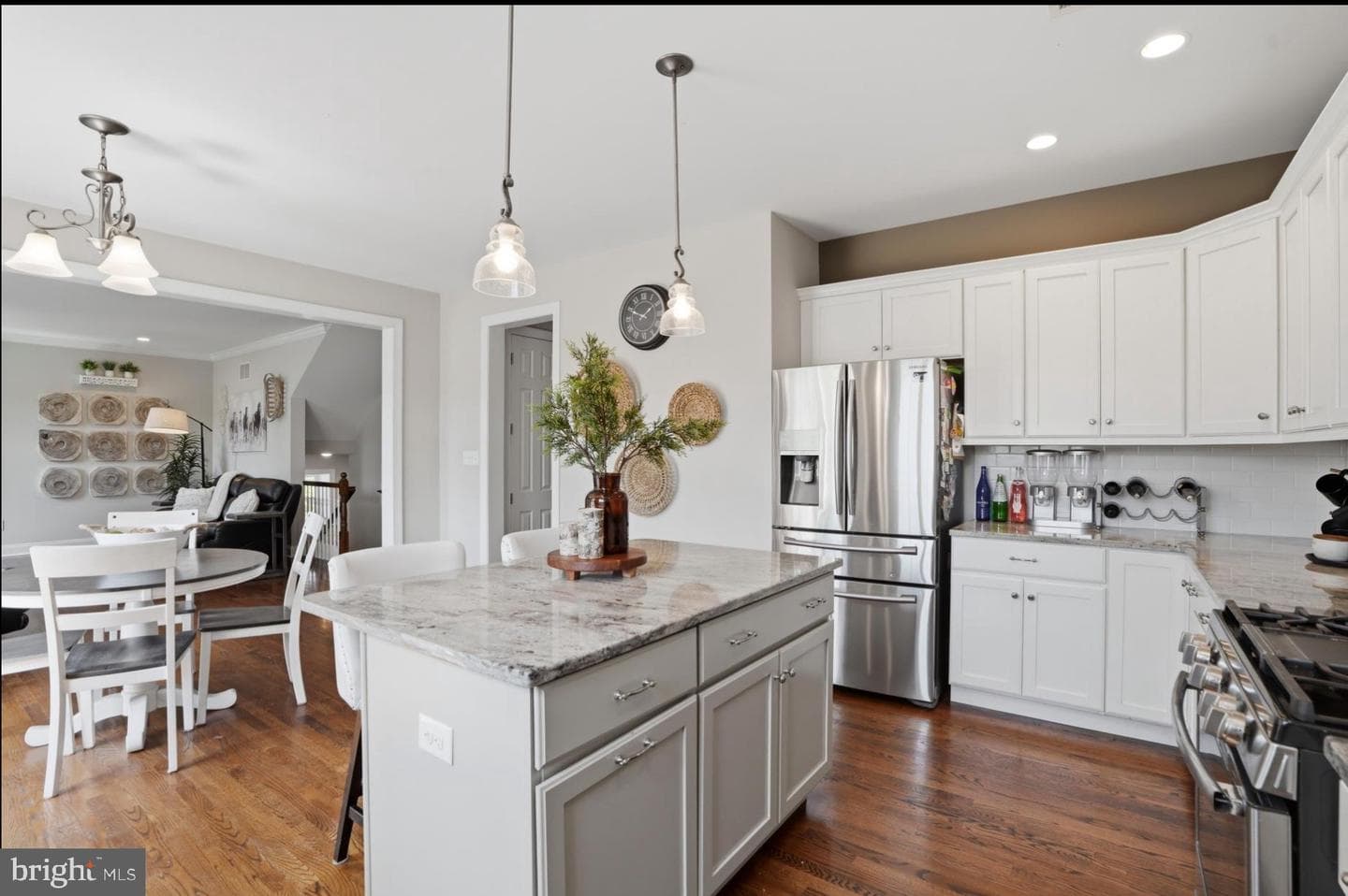 35 Dickinson Lane photo 12