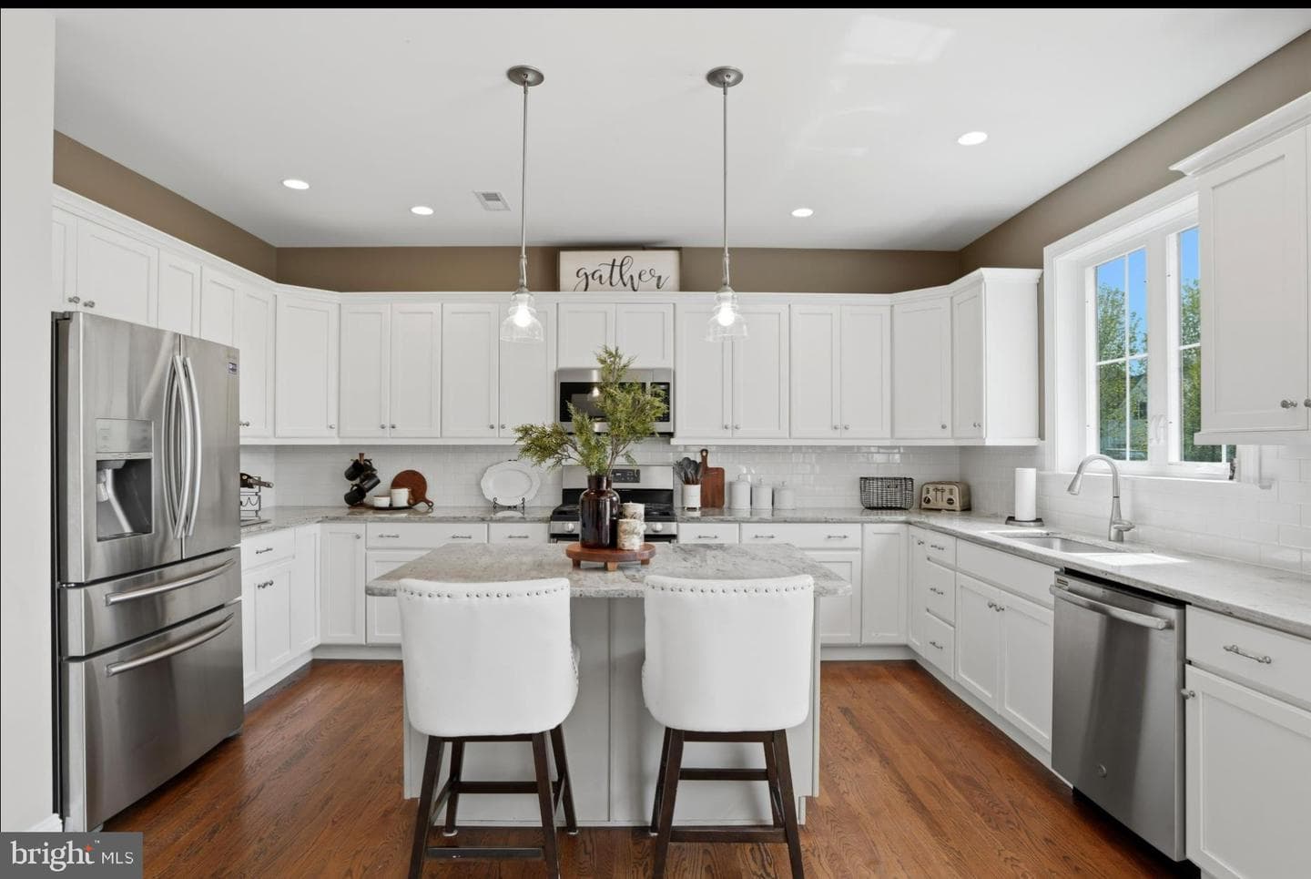 35 Dickinson Lane photo 13