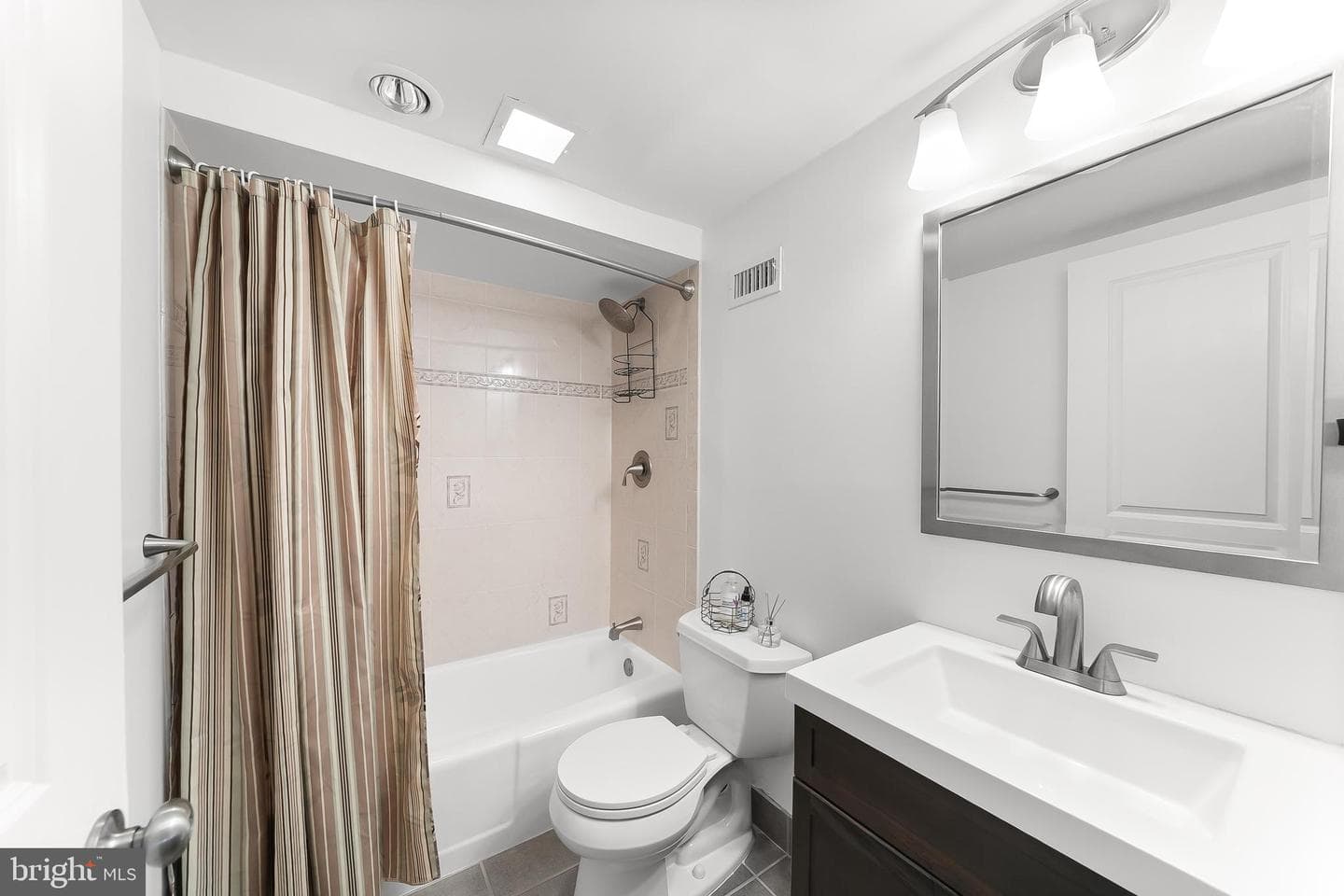 10219 Valley Forge Circle photo 18
