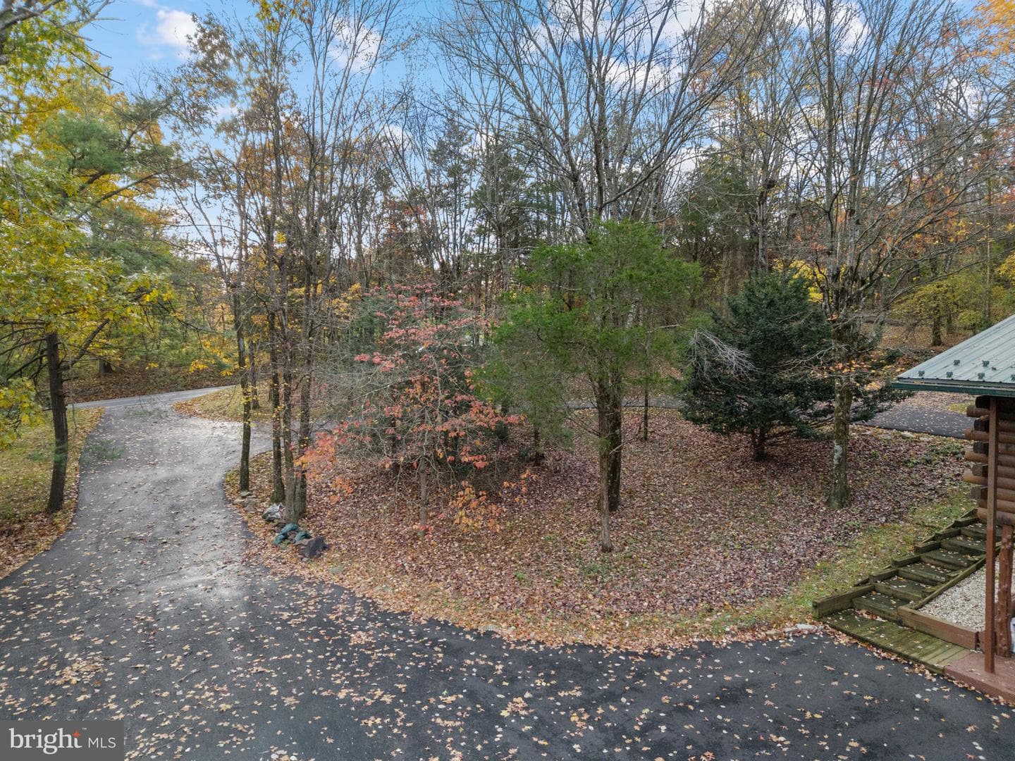 209 Township Line Road photo 5