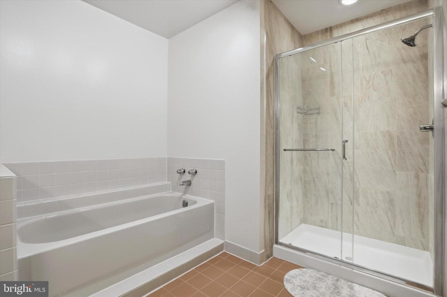 61 Harlow Circle photo 16