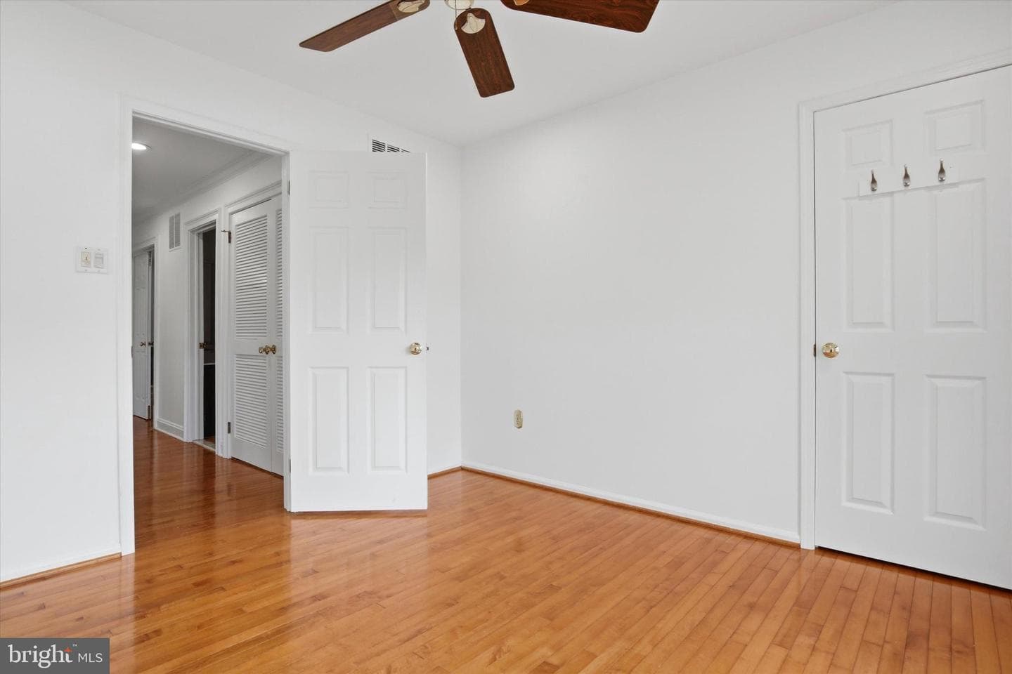 61 Harlow Circle photo 19