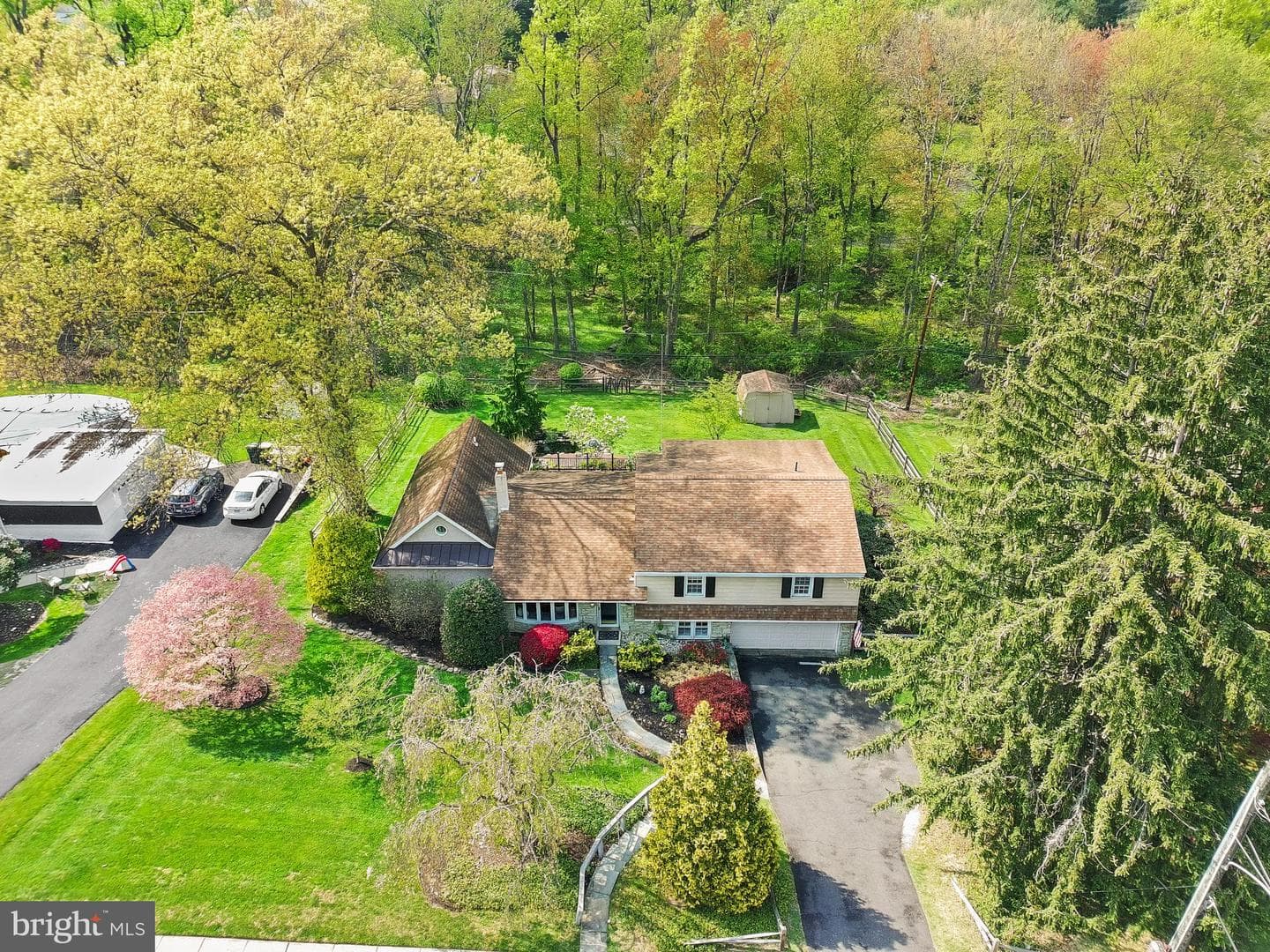 139 Greenwood Drive photo 38