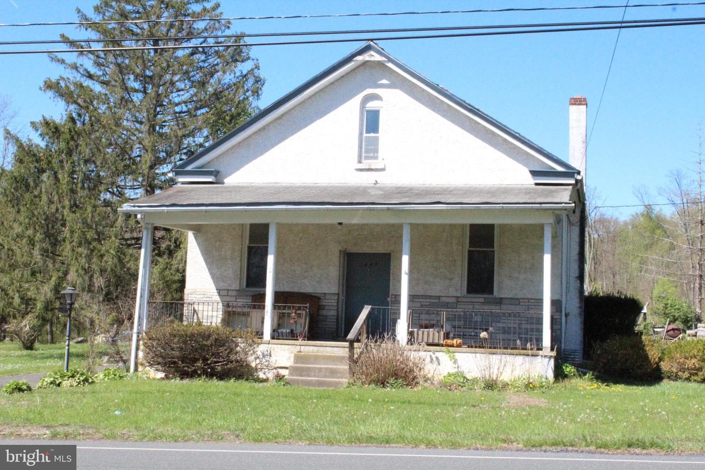 1462 N Gravel Pike