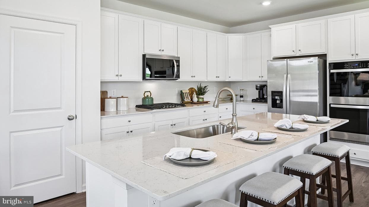 3060 Bella Circle photo 5